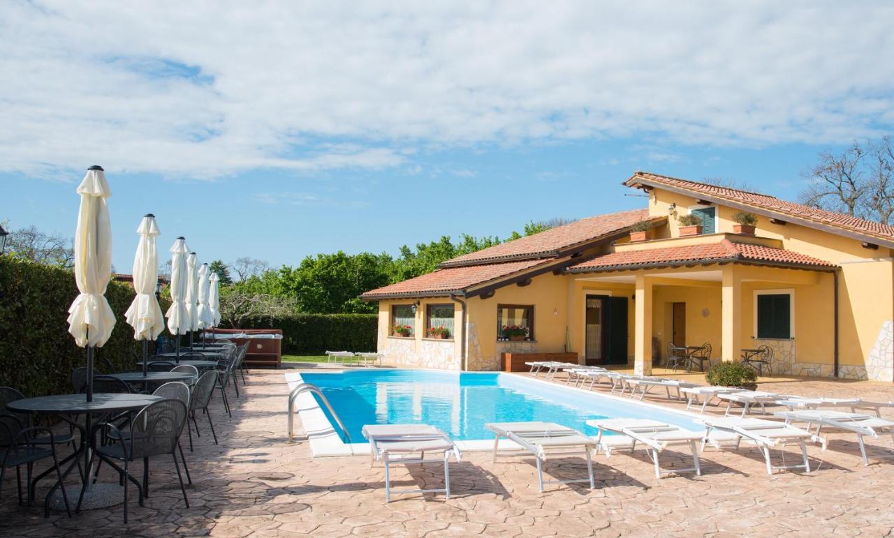 L'Infinito Bed and Breakfast Carbognano Exteriör bild