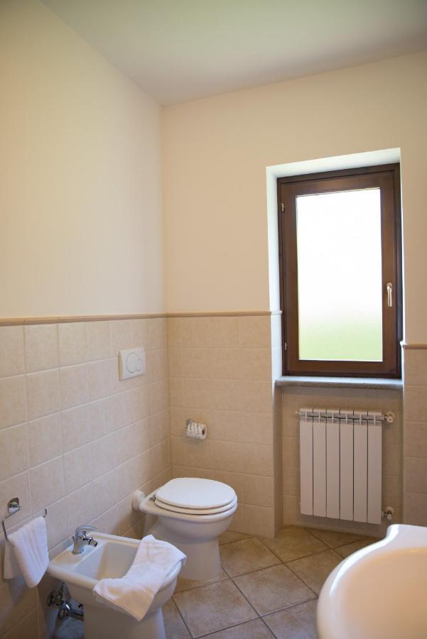 L'Infinito Bed and Breakfast Carbognano Exteriör bild