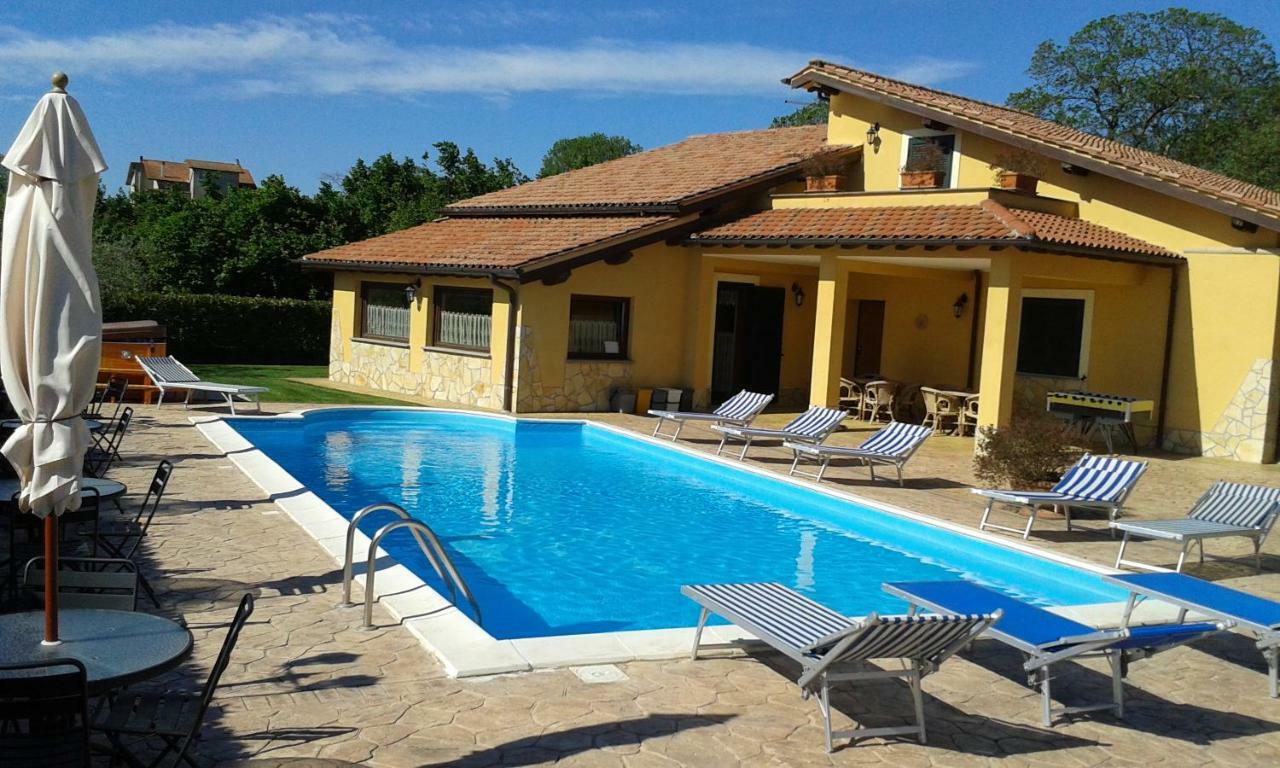 L'Infinito Bed and Breakfast Carbognano Exteriör bild