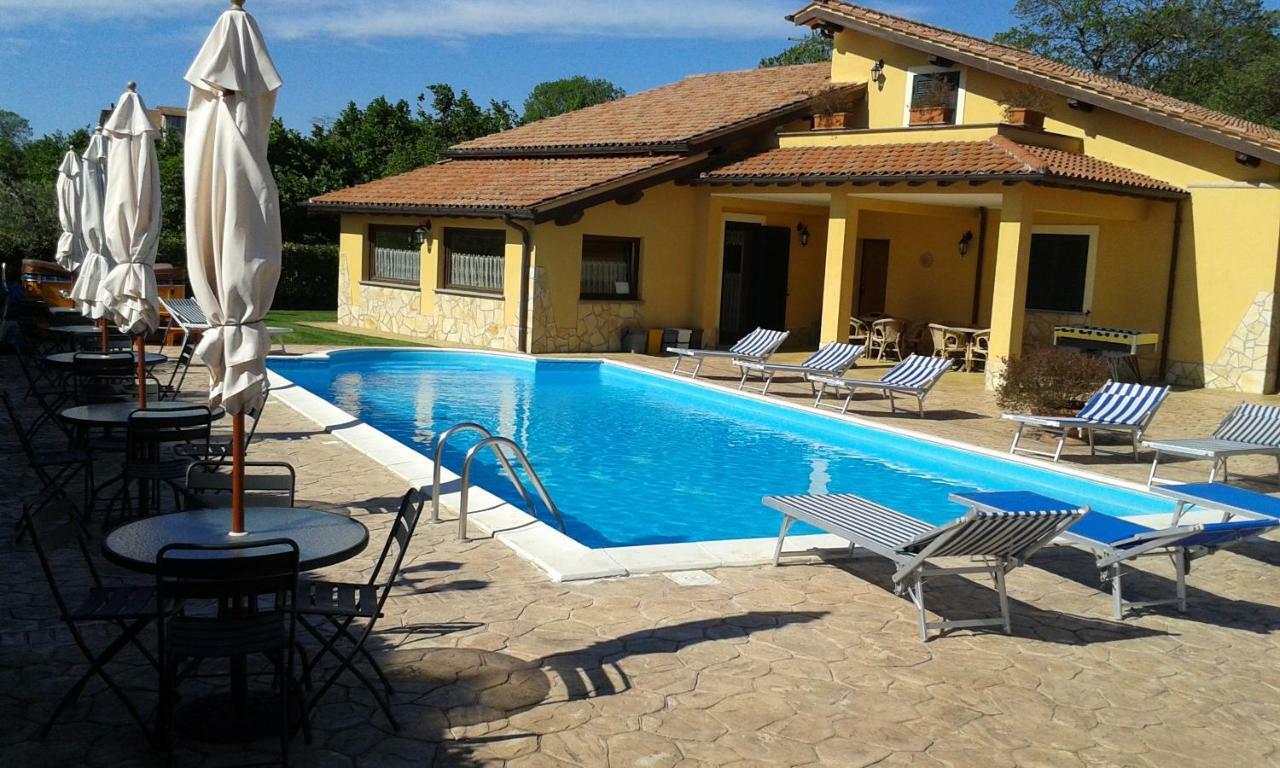 L'Infinito Bed and Breakfast Carbognano Exteriör bild